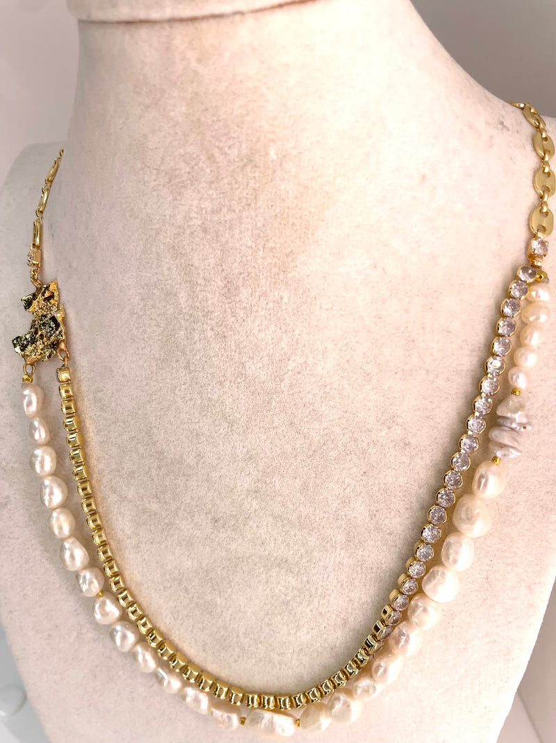 Pearl and Rhinestone Necklace